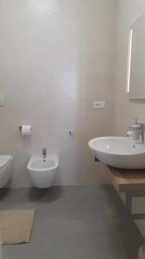 Appartamento Casa Di Monique 1 Bari Esterno foto